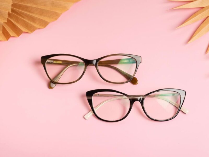 Dystrybutor okularów